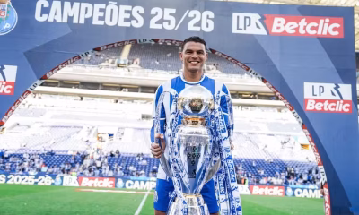 Thiago Silva se despede do Porto após cinco meses e título português, futuro indefinido