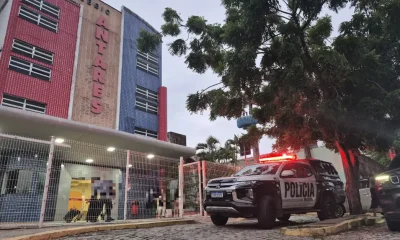 Adolescente de 15 anos em Fortaleza é internado na UTI após misturar vodca com remédios oferecidos por colega em escola particular