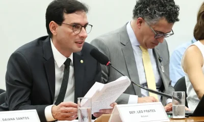Fim da escala 6x1: relator propõe folga aos domingos e jornada reduzida para 40 horas semanais