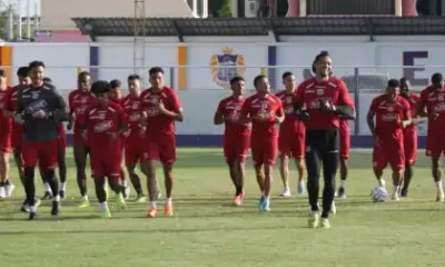 Barcelona-EQU, mesmo eliminado, relaciona titulares para encarar o Cruzeiro pela Libertadores no Mineirão