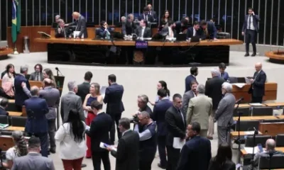 Deputados Aprovam Fim da Escala 6x1: Jornada de Trabalho Reduzida e Dois Dias de Descanso São Definidos