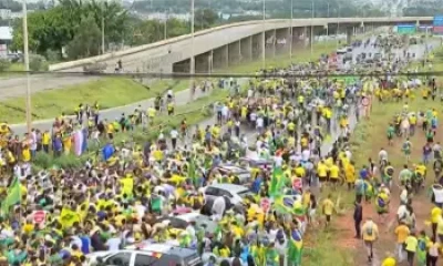 Nikolas Ferreira: Ato em Brasília reúne 18 mil pessoas e é marcado por chuva e raio