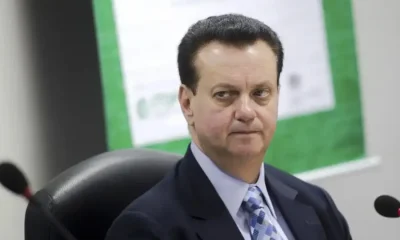 Kassab capitaliza vácuo na direita, mobiliza governadores e ganha protagonismo pré-eleitoral