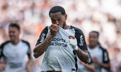 José Martínez retorna ao Corinthians após impasse burocrático na Venezuela com novo passaporte