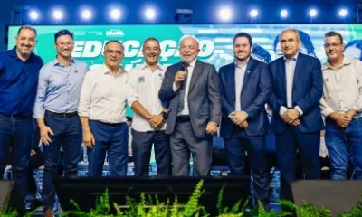 Lula ironiza prefeitos do PL em Mauá e garante recursos para o ABC Paulista