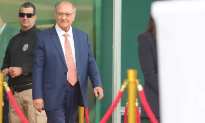 Líder do PSB na Câmara: Alckmin só será vice de Lula ou não concorre em 2026