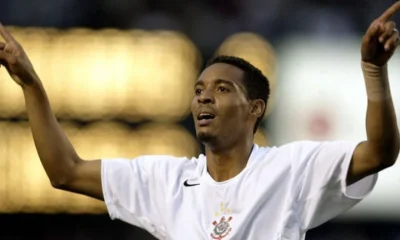 Ex-jogador do Corinthians, Rosinei critica postura de José Martínez e pede desligamento do atleta