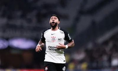 Corinthians: Memphis Depay celebra aniversário com festa no CT, presidente busca acordo na Argentina e reforço chega para o Sub-20