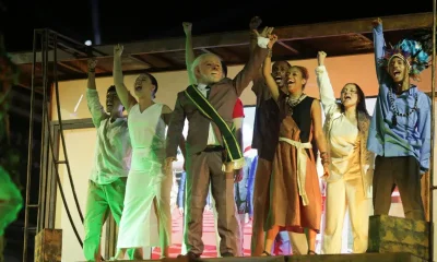 Desfile de escola de samba em homenagem a Lula no Rio gera polêmica e é alvo de críticas e investigações eleitorais