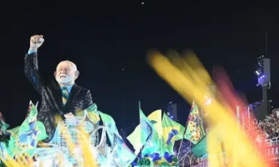 Lula ignora críticas evangélicas sobre desfile da Acadêmicos de Niterói e agradece homenagem