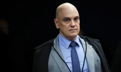 Moraes detalha transferência de Bolsonaro para Papudinha e rebate críticas de filhos do ex-presidente