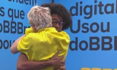 Juliano Floss se emociona ao reencontrar Breno no Quarto Secreto do BBB 26: 'É sério?'