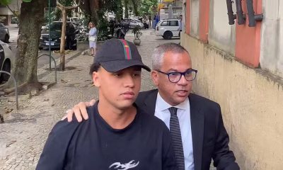 Vitor Hugo Simonin se entrega à polícia no Rio, investigado por estupro coletivo e outros crimes sexuais