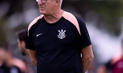 Corinthians foca em evolução tática e busca zerar departamento médico em período de 'folga forçada'
