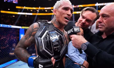 Charles do Bronx destrona Max Holloway e conquista cinturão BMF inédito no UFC 326 em Las Vegas