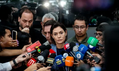 Compartilhamento de Michelle Bolsonaro gera onda de ameaças de morte contra jornalistas