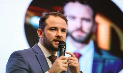 Lula confirma Dario Durigan como novo Ministro da Fazenda, substituindo Fernando Haddad para disputa eleitoral