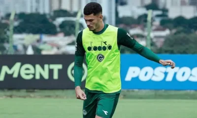 Anthony exige cumprimento de acordo em direitos econômicos para rescindir com Goiás e fechar com Botafogo