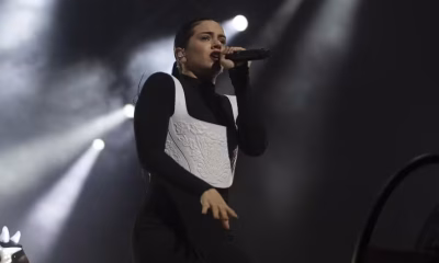 Rosalía passa mal em show e choca fãs ao abandonar palco inesperadamente
