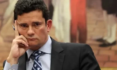 Filiação de Moro ao PL no Paraná causa debandada: mais de 40 prefeitos deixam o partido em oposição a Flávio Bolsonaro