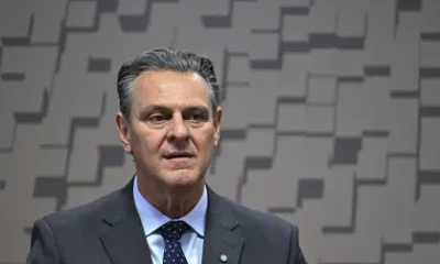 Carlos Fávaro deixa Ministério da Agricultura após votação na CPMI do INSS; André de Paula assume interinamente