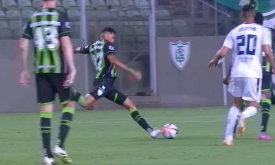 América-MG leva virada do Caxias na Copa Sul-Sudeste e amplia jejum de vitórias para sete jogos