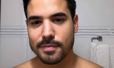 Bruno Gadiol, ex-Malhação, posa nu em cartaz de peça teatral "Quarto 2107" em São Paulo