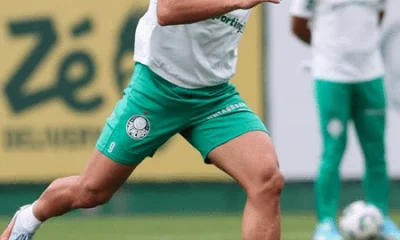 Palmeiras adota estratégia de cuidado intensivo para Vitor Roque após série de lesões e desgaste físico