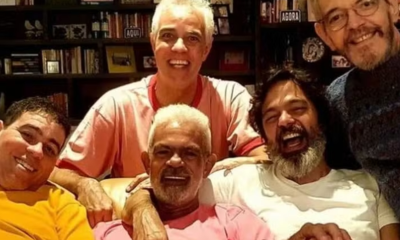 Bruno Mazzeo presta homenagem emocionante ao irmão Duda Anysio após sua morte