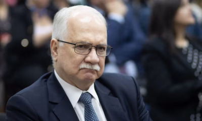 Fachin Interrompe Férias no STF para Mediar Crise Envolvendo Toffoli e Caso Banco Master