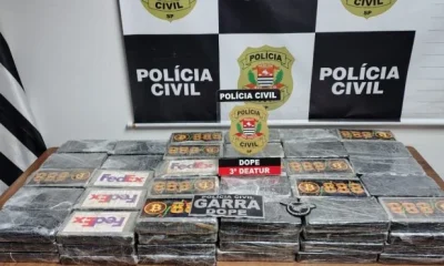Cocaína em carro de luxo: Polícia intercepta 118 kg de drogas perto do Aeroporto de Guarulhos