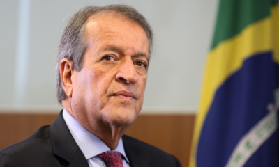 Valdemar Costa Neto alerta: Eleição perdida pode manter Bolsonaro preso por mais uma década