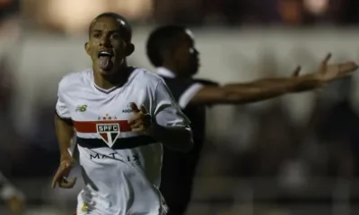 São Paulo vira sobre o Botafogo com gols tardios e avança com honras para semifinal da Copinha