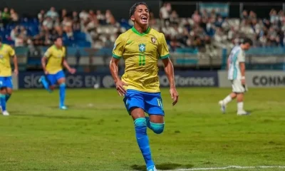 Riquelme brilha com dois gols, Brasil vence Argentina e garante vaga no Mundial Sub-17