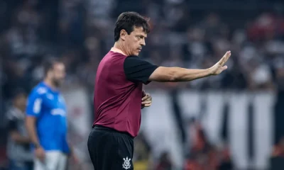Fernando Diniz minimiza confusão pós-Dérbi entre Corinthians e Palmeiras e sugere protocolos