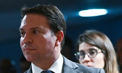 Ramagem Detido nos EUA: Eduardo Bolsonaro Contesta Versão Oficial e Promete Ação nos Bastidores