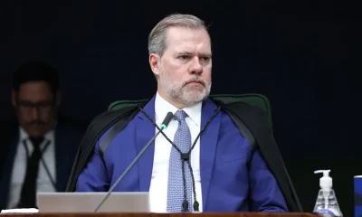 Toffoli defende "cassar eleitoralmente" quem ataca STF após ser alvo de CPI; Gilmar Mendes critica "lavajatismo"