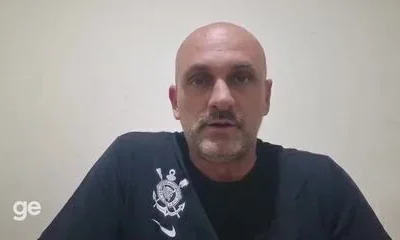 Pior jogo com Diniz: Corinthians cai para Z-4 após empate sem gols contra Vitória e amplia jejum no Brasileirão