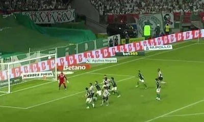 CBF divulga áudio e vídeo da revisão de VAR em pênalti anulado em Palmeiras x Athletico-PR