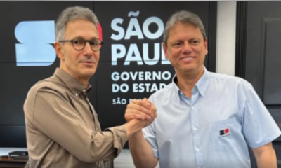 Tarcísio de Freitas critica polarização no Brasil e elogia gestão de Romeu Zema em Minas Gerais