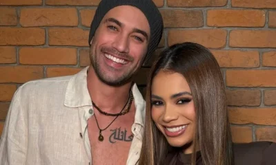 Lexa revela ciúmes de cenas românticas do marido Ricardo Vianna em novelas e brinca: "Pulo todas"