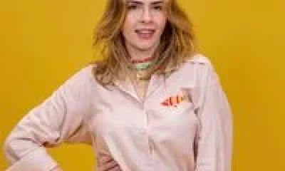 Ana Paula Renault se emociona em missa de sétimo dia do pai e homenageia Gerardo Renault