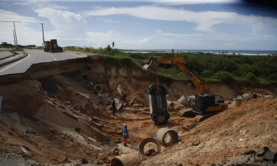 Cratera em Aquiraz: Trecho duplicado da CE-025, inaugurado em 2020, cede e causa morte após fortes chuvas