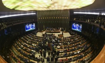 Congresso avalia derrubar veto de Lula à dosimetria da pena e pode impor nova derrota ao Planalto