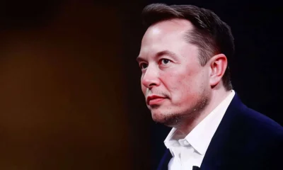 Elon Musk prevê IA superando humanos em 5 anos e robôs superando população mundial em Davos