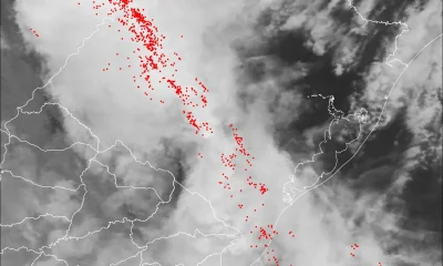 Frente Fria Ciclônica Traz Chuvas Intensas, Raios e Ventos de 130 km/h ao Sul do Brasil