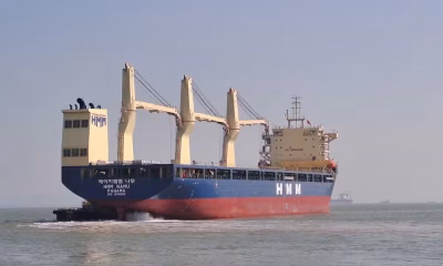 Navio Graneleiro Brasileiro Atravessa Estreito de Ormuz Sob Rota Iraniana