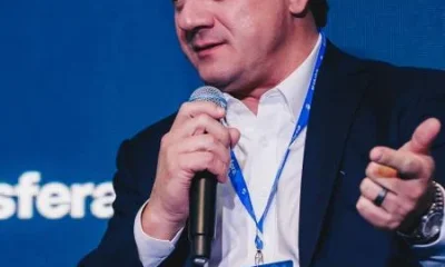 Wesley Batista elogia EUA em evento com filho de Trump, que reage com humor: 'Está contratado'